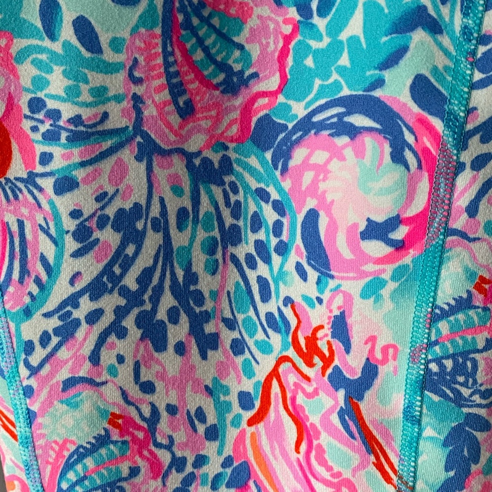 NWT. Lilly Pulitzer leggings  size XL